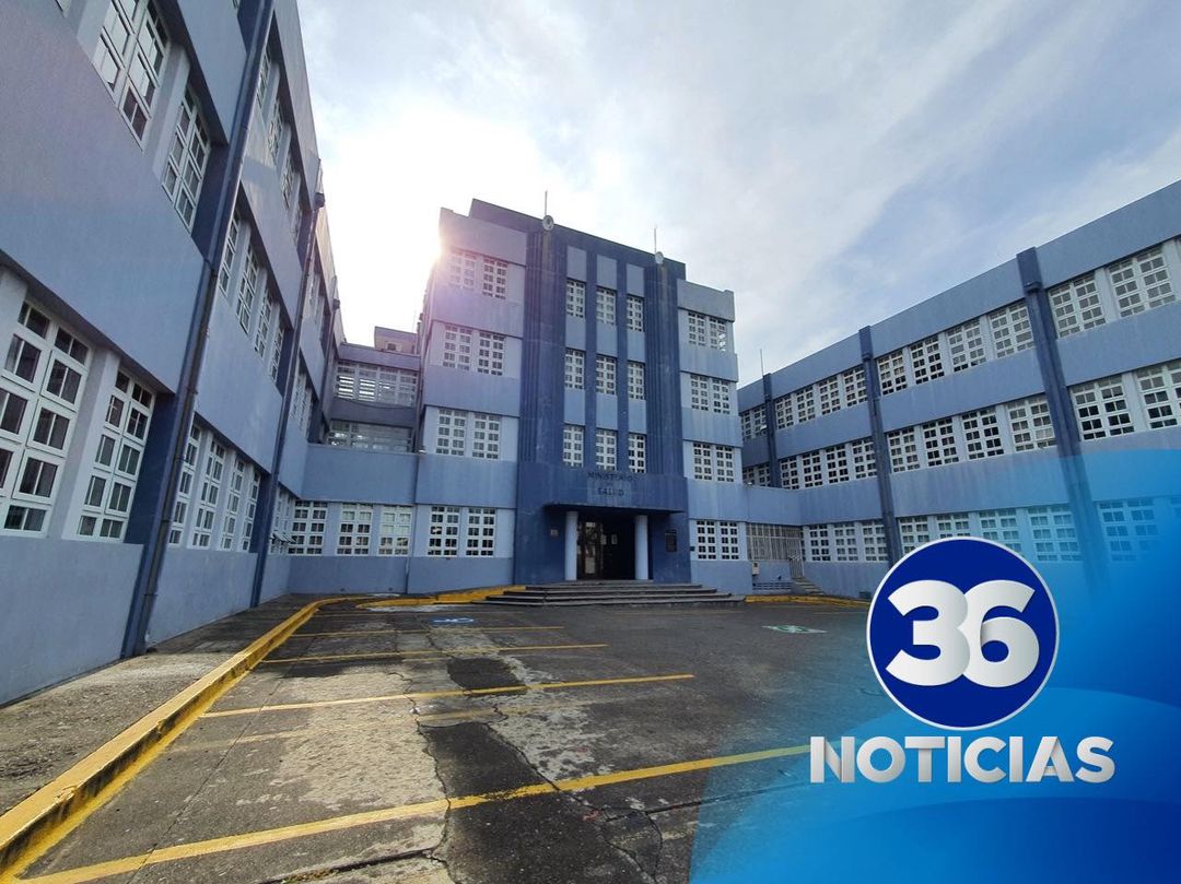 Ministerio de Salud de Costa Rica desmiente mensajes falsos en redes sociales sobre medidas sanitarias ante el aumento de casos de COVID-19