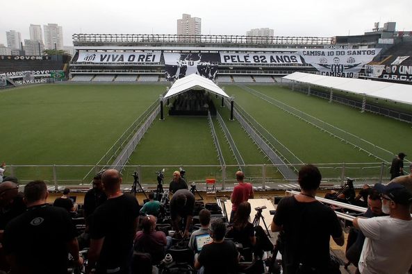 Funerales de Pelé en el estadio Urbano Caldeira del Santos FC