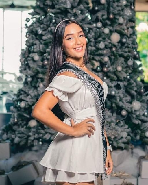 Ana Belén Gómez Bermúdez es elegida como la reina de las Fiestas Cívicas Liberia 2023