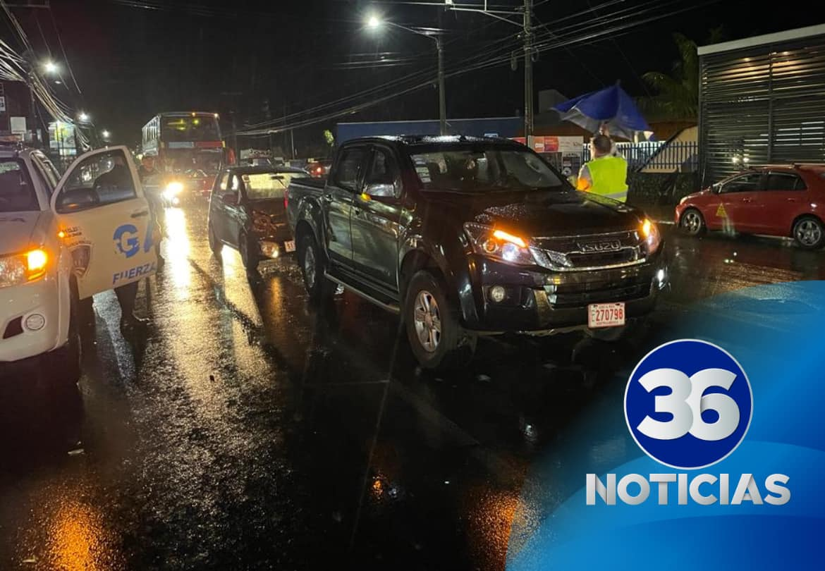 Jugador de la Asociación Deportiva San Carlos detenido por conducir en estado de ebriedad y chocar contra un pickup