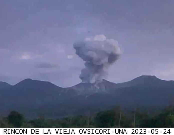 Nueva erupción en el volcán Rincón de la Vieja