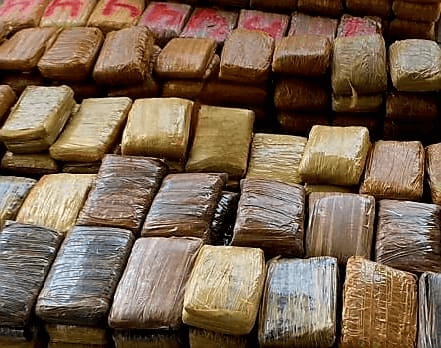 Decomisan marihuana y detienen a tres en Zona Sur