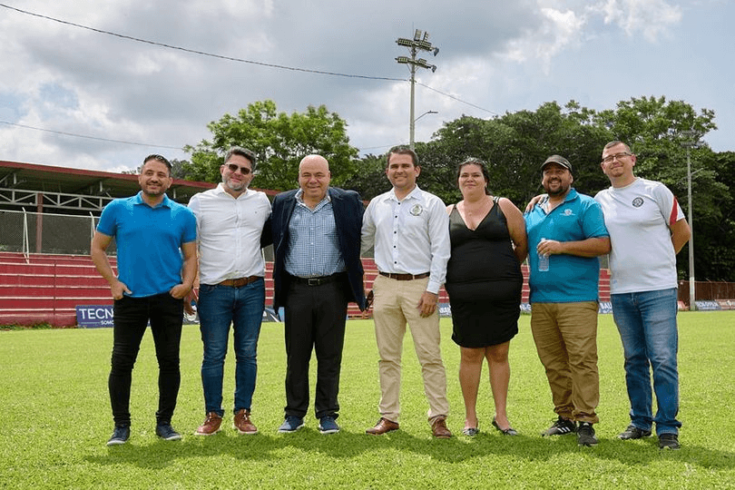 Herediano firma convenio para Estadio Carlos Alvarado
