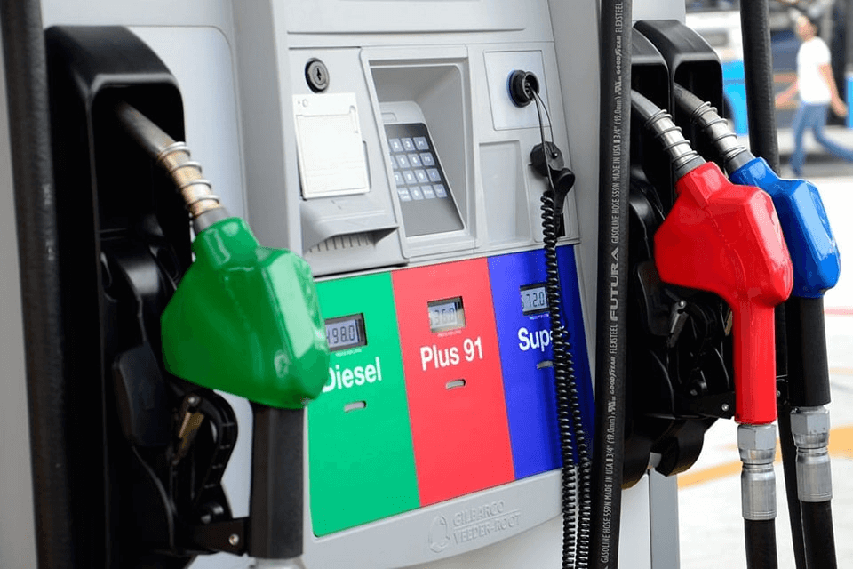Recope urge rebaja en combustibles