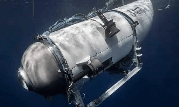 Tragedia en el Atlántico Submarino del Titanic