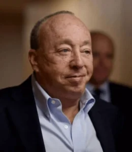 Denuncia a Presidente Chaves: Tráfico de Influencias