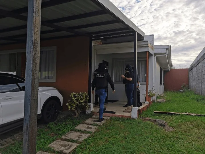 Desmantelando Red de Tráfico de Drogas
