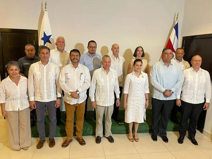 Costa Rica y Panamá Abordan Temas Clave