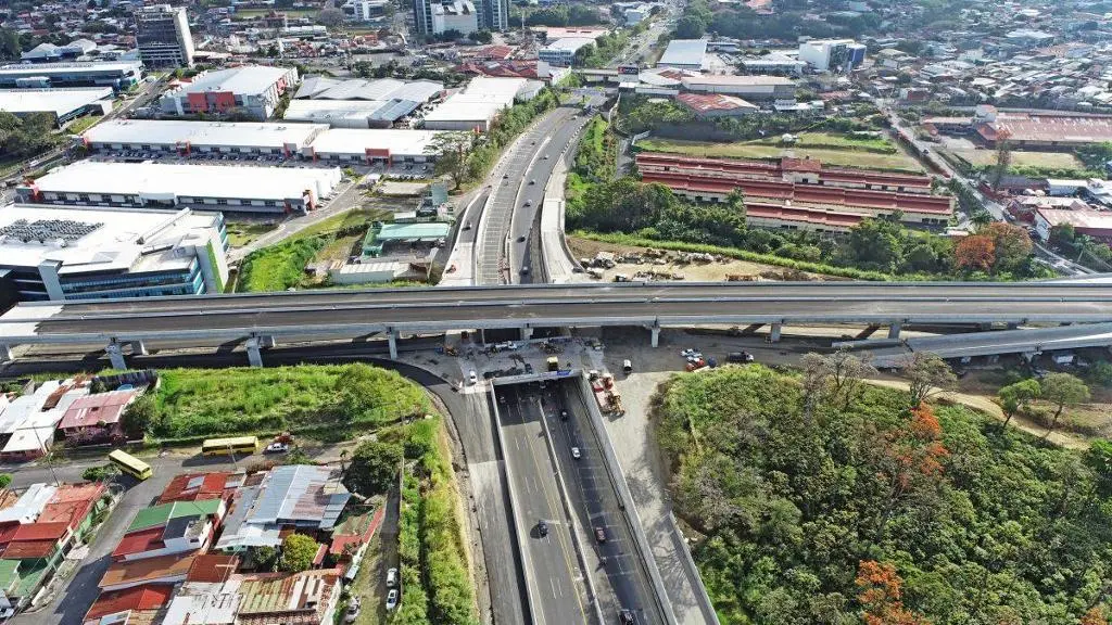 Avances en Infraestructura Vial en Costa Rica