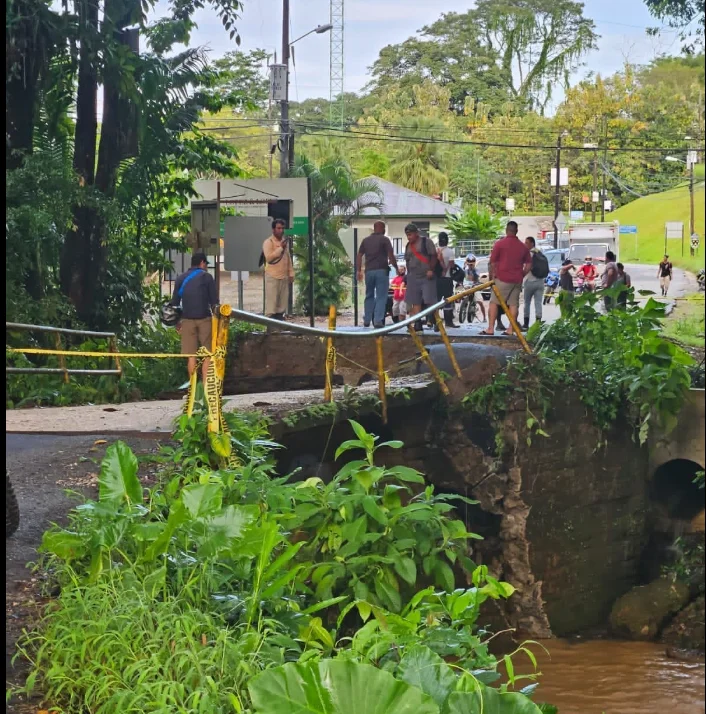 Emergencia en Ojochal Caída de Puente y Servicios Afectados