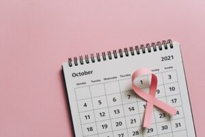 ¿Qué es el Cáncer de Mama y Cómo Detectarlo en Casa?