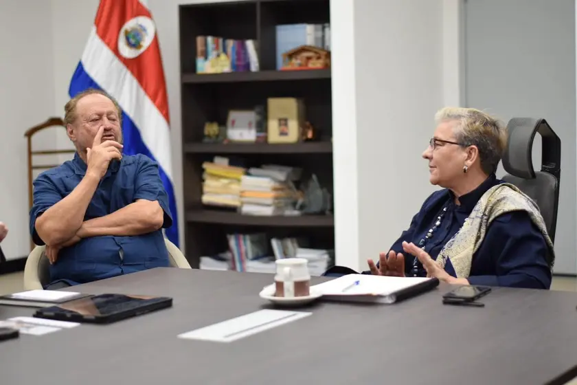 Plan Estratégico- Fortaleciendo la Educación con Bachillerato Internacional
