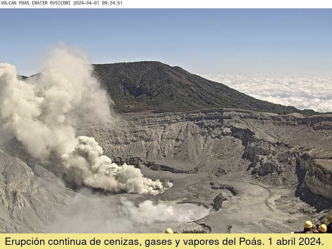Mayor Erupción del Volcán Poás en 5 Años